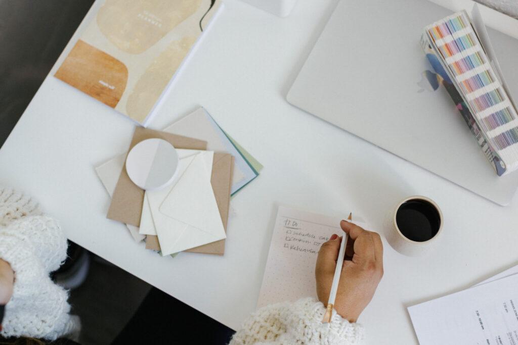 Expert Wedding Planner Advice Top Priority Tips for Perfectly Preparing The Big Day Wedding Academy | Expert Wedding Planner Advice: Top Priority Tips for Perfectly Preparing Your Big Day