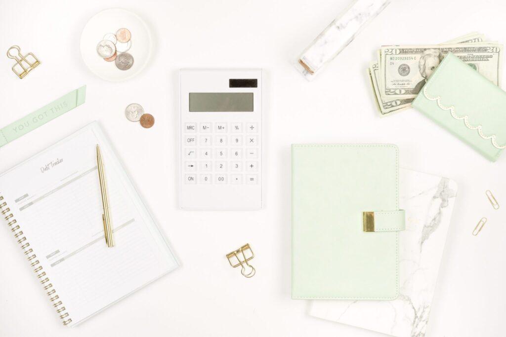 SSS Mint + Marble 14 Navigating Year-End Financial Review for Your Wedding Planning Business Budget