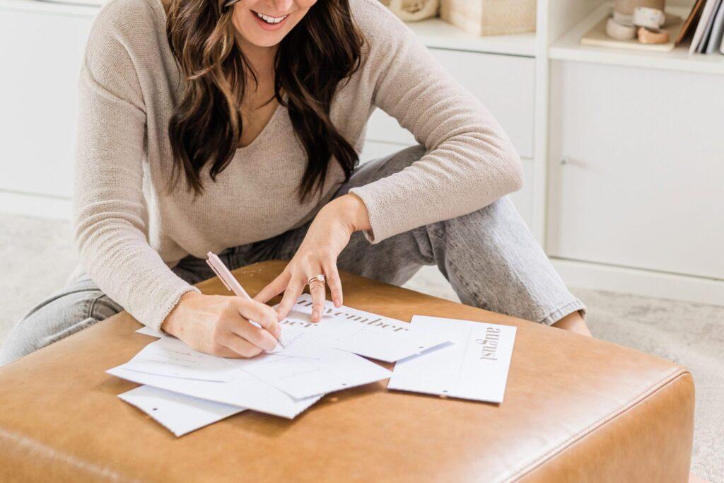 Plan Your Year Juggling Joy: Time Management Strategies for Wedding Planners During Holiday Celebrations