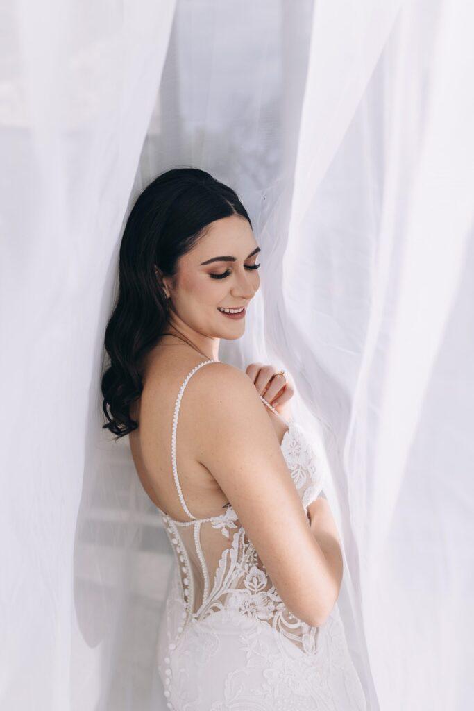 WHITE WEDDING Wedding Academy | Timeless Glamour: Wedding Makeup Ideas Defining Modern Trends
