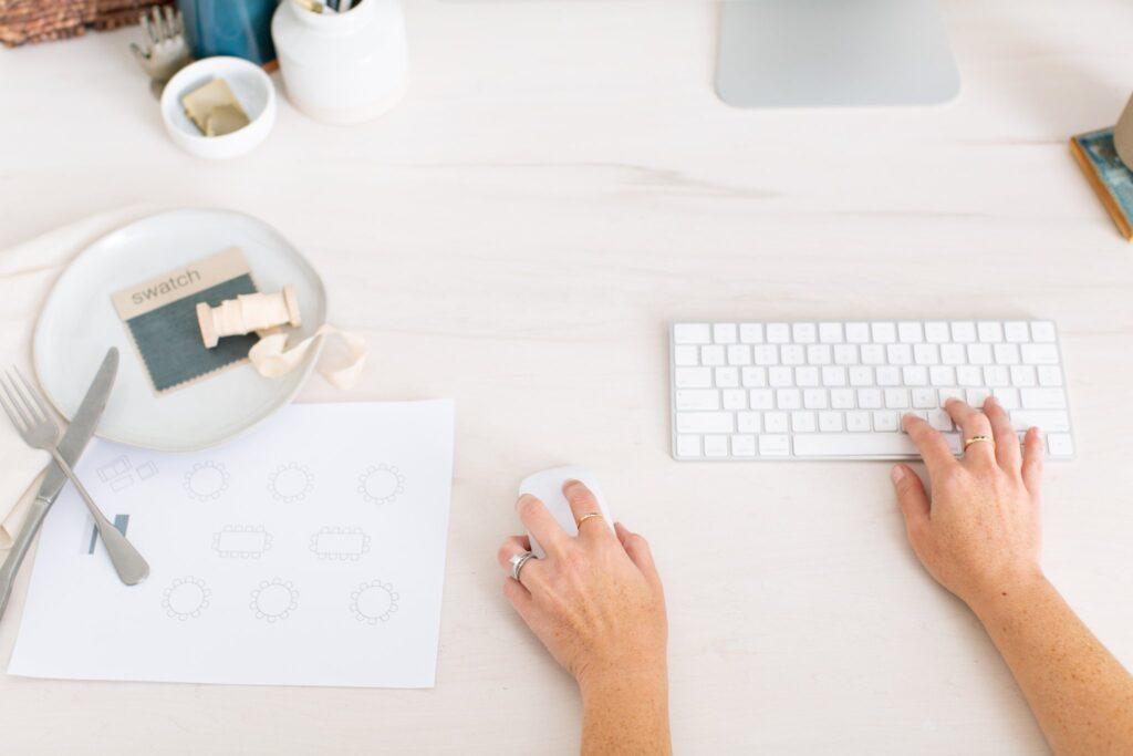 Tools to Simplify Your Wedding Planning