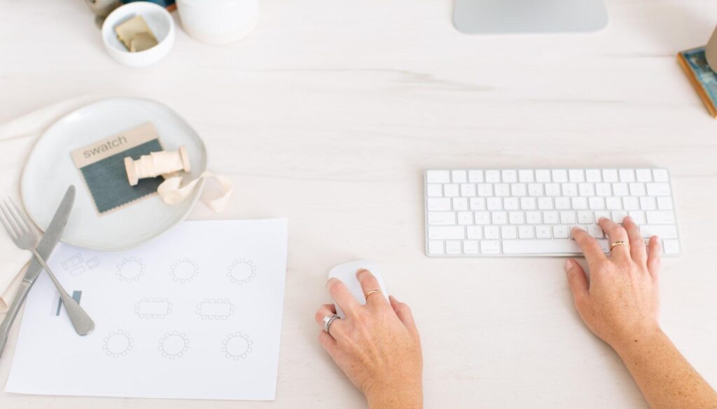 Online-Floral-Design-Degree_-Is-It-Right-for-You_